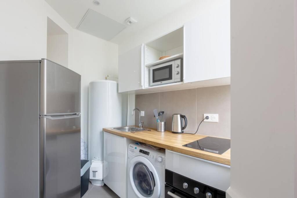 La Chambre Liberte 2, Sdb Privative Et Tv, Cuisine Salon Partages, Confort Et Hypercentre Brest Exterior photo